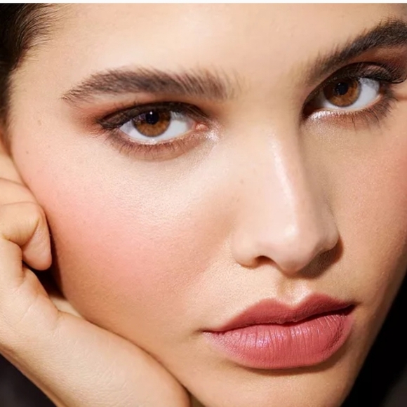 Bobbi Brown Eyeshadow Palette in Rose Nudes NIB - Picture 5 of 6